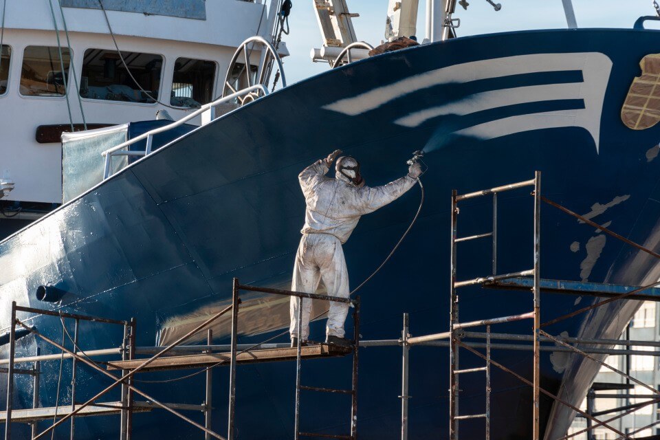Giant-Jet airless spray equipment for marine coating on ship hull